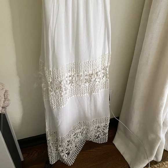 Ark & Co White Crochet Maxi Dress Small - Picture 4 of 6